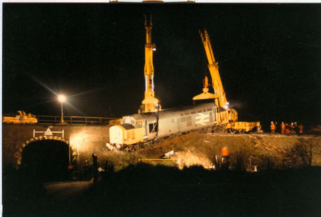 bb37696_2.jpg
