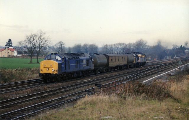 gc37216_2.jpg