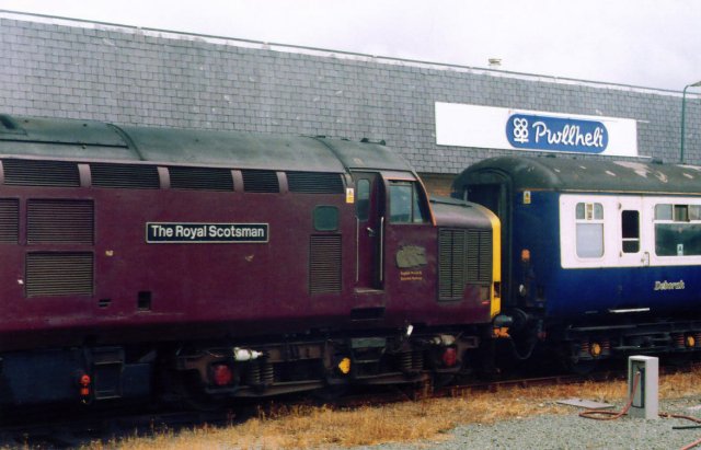 jp37401_3.jpg