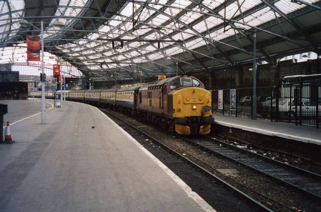 mb37427_2.jpg