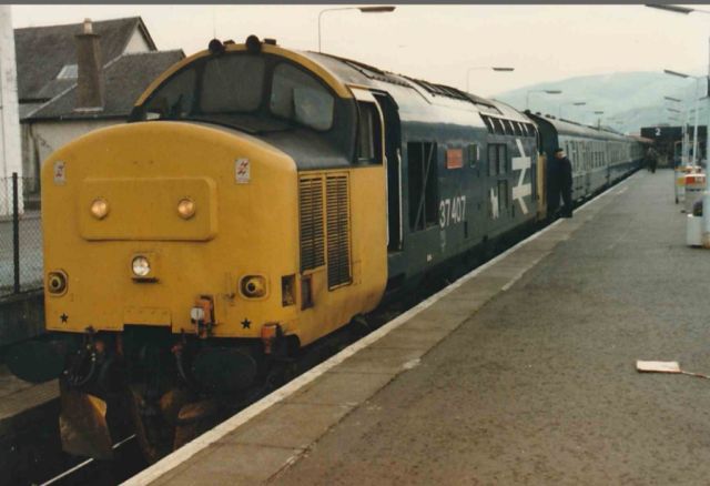 sb37407.jpg